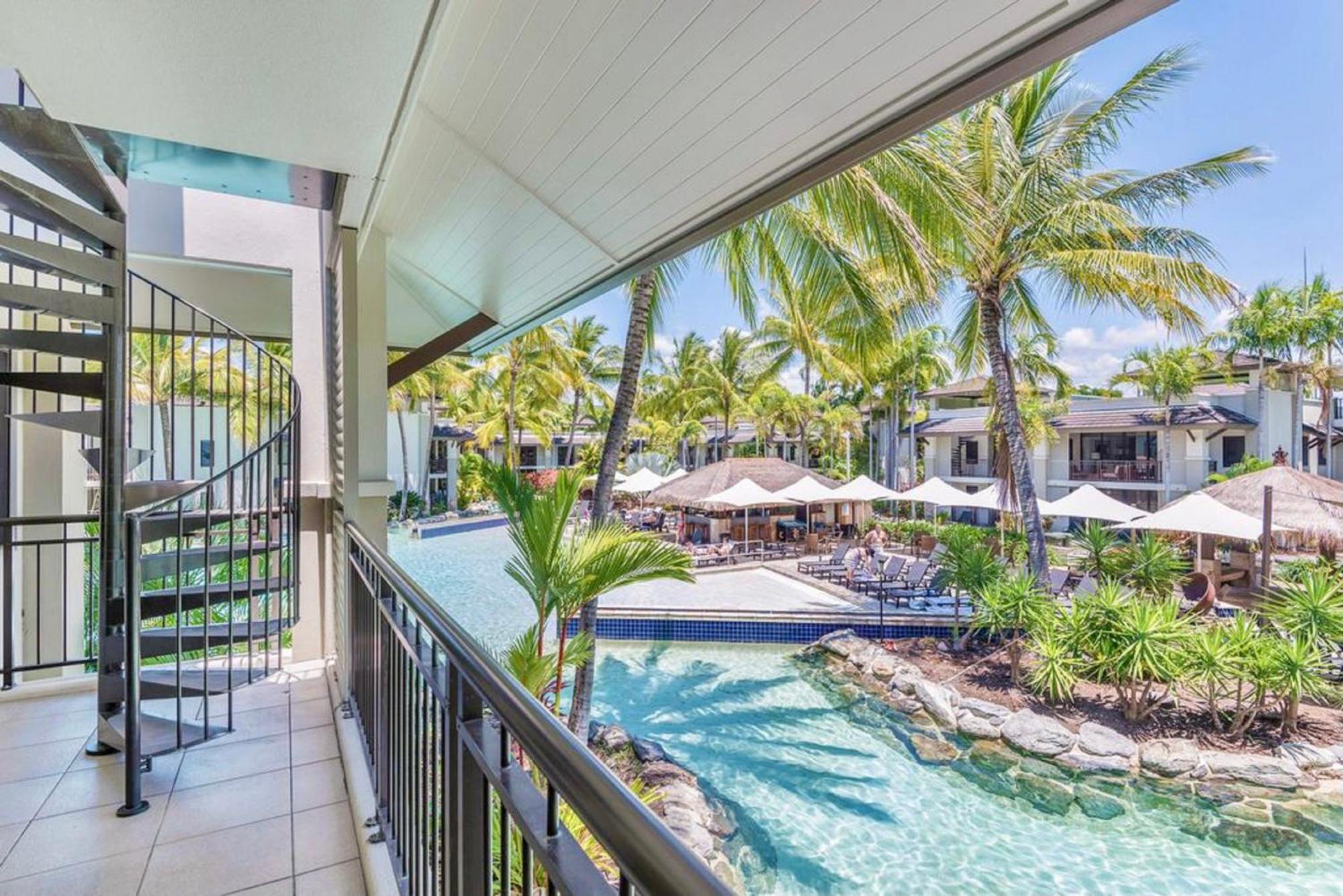 Luxury Apartments At Temple Resort And Spa Port Douglas Bilik gambar